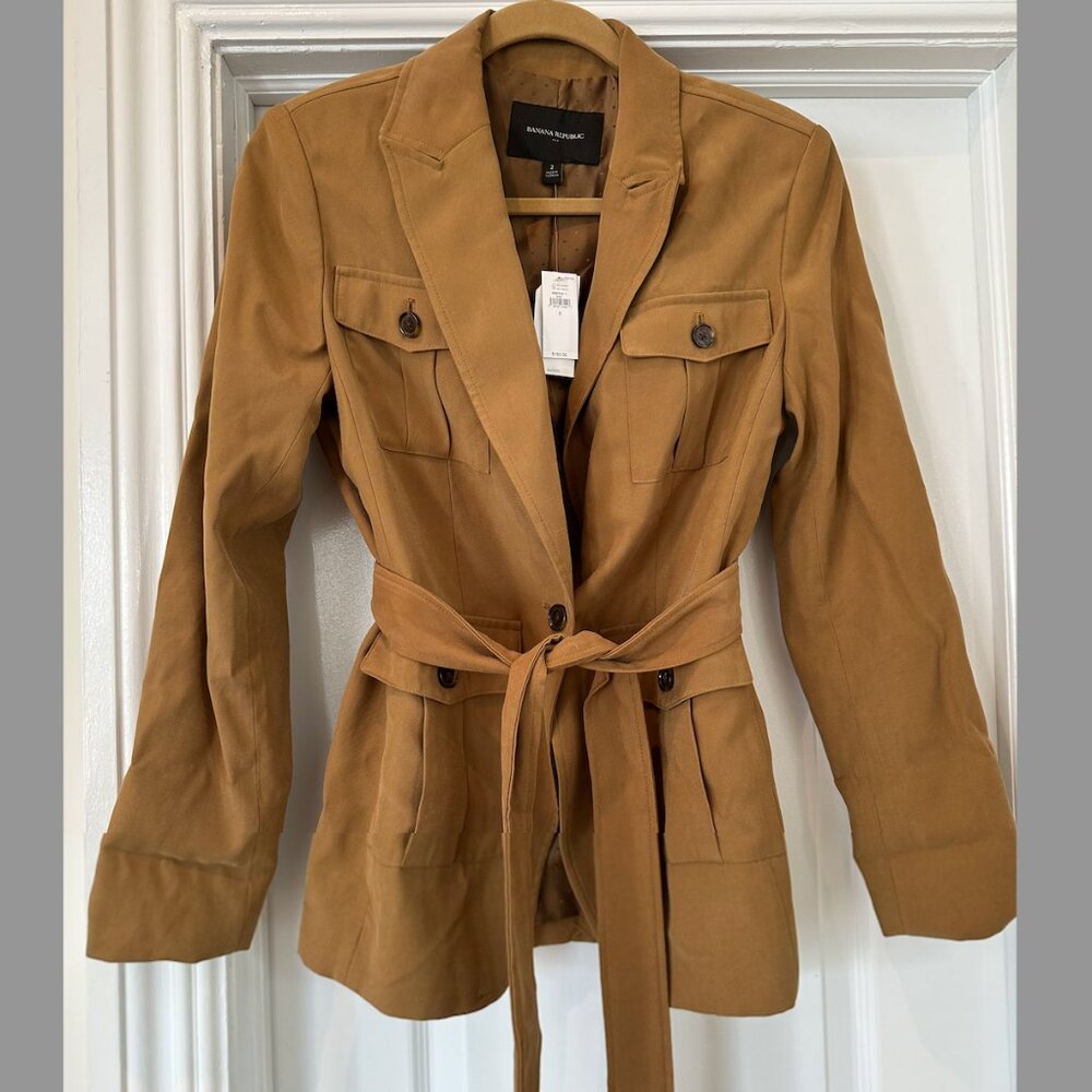 Military Double Pocket Drapey Twill Blazer with Belt - Picture 6 of 9